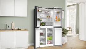 Americká lednice Bosch KMC85LBEA černá/sklo

 obrázek produktu 9 z 17