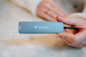 USB Hub Verbatim USB-C Essentials Multiport Hub 7 port - 2x USB 3.2 GEN 1 / HDMI / USB-C PD / USB-C 3.2 Gen 1 šedý

 obrázek produktu 4 z 5