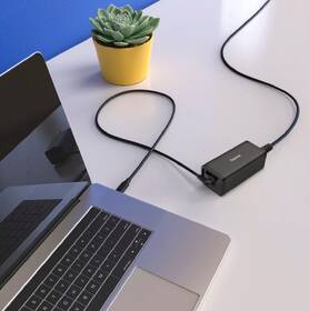 Napájecí adaptér Hama USB-C GaN, Power Delivery 100 W černý

 obrázek produktu 5 z 5