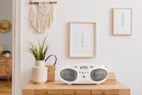 Radiopřijímač DAB+/CD JVC RD-E661W-DAB bílá barva
