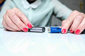 Redukce Verbatim USB-C/VGA šedá

 obrázek produktu 4 z 7