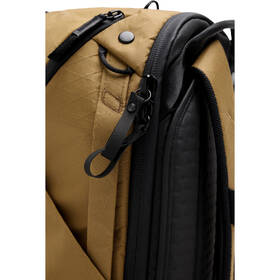 Batoh Peak Design Travel Backpack 45L Coyote 

 obrázek produktu 8 z 11