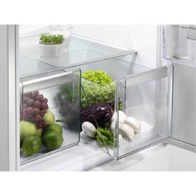 Chladnička s mrazničkou Electrolux LNT3LF18S bílá

 obrázek produktu 4 z 6