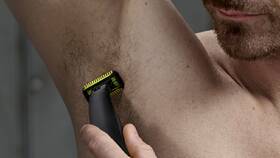 Zastřihovač vousů Philips QP6550/15 

 obrázek produktu 10 z 14