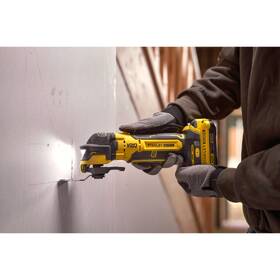 Multibruska Stanley SFMCE510B-XJ (bez baterie) 

 obrázek produktu 2 z 4