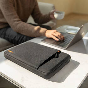 Pouzdro na notebook tomtoc Sleeve Kit - 16" MacBook Pro/15,3" MacBook Air černé

 obrázek produktu 5 z 8