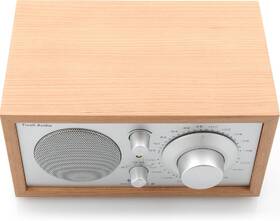 Radiopřijímač Tivoli Audio Model One BT stříbrný/hnědý

 obrázek produktu 3 z 7