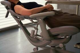 Ergonomická židle LiberNovo Omni, 48 cm šedá

 obrázek produktu 8 z 8