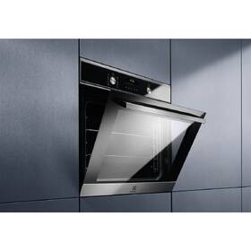 Trouba Electrolux EOF6P76X2 nerez
