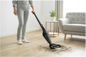 Tyčový vysavač Sencor SVC 0608BK 3 v 1 

 obrázek produktu 9 z 13