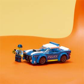 Stavebnice LEGO® City 60312 Policejní auto 

 obrázek produktu 2 z 6