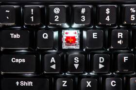 Klávesnice SureFire KingPin M1 60% RGB, US černá

 obrázek produktu 5 z 6