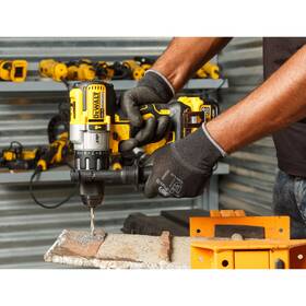 Aku vrtačka Dewalt DCD996P3-QW (s baterií) 

 obrázek produktu 5 z 5