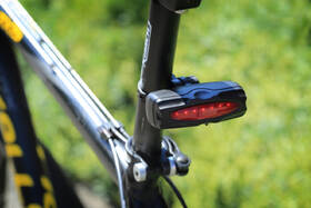 GPS lokátor Helmer LK 514 pro sledování bicyklů 
