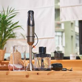 Ponorný mixér Black+Decker BXHBA1000E černý/nerez

 obrázek produktu 4 z 14