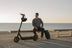 Elektrická koloběžka Segway MAX G2 E 
