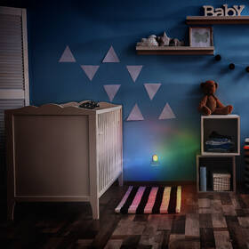 Noční světlo Solight 0,5 W, RGB, se světelným sensorem bílé

 obrázek produktu 6 z 6