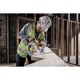 Okružní pila Dewalt DCS573H2T (s baterií) 

 obrázek produktu 3 z 5