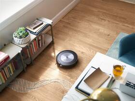 Robotický vysavač iRobot Roomba j7 černá barva
