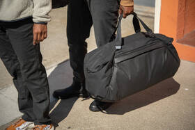Taška cestovní Peak Design Travel Duffel 65L černá

 obrázek produktu 7 z 8