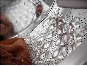Pračka se sušičkou Electrolux EW7W2682C bílá

 obrázek produktu 16 z 16