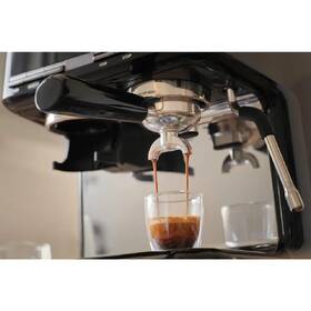 Pákový kávovar Sencor SES 6020BK 

 obrázek produktu 8 z 8