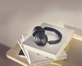 Sluchátka Bang & Olufsen Beoplay HX černá

 obrázek produktu 5 z 7
