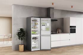 Chladnička s mrazničkou Whirlpool W7X 82O OX nerez

 obrázek produktu 10 z 13