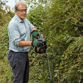 Nůžky na živý plot Bosch Advanced HedgeCut 36V-65-28 (s baterií) 

 obrázek produktu 2 z 3