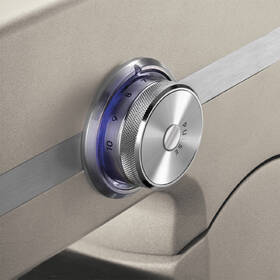 Kuchyňský robot Electrolux EKM5570 zlatý

 obrázek produktu 6 z 20