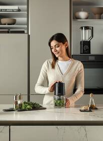 Sekáček potravin Haier HCH5B1/1 011 černý

 obrázek produktu 10 z 14