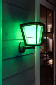 Nástěnné svítidlo Philips Econic White and Color Ambiance černé

 obrázek produktu 4 z 7