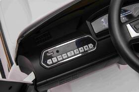 Elektrické autíčko Beneo Toyota Landcruiser 12V bílé 

 obrázek produktu 14 z 14