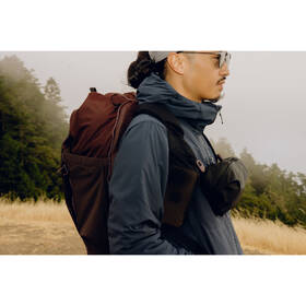 Batoh Peak Design Outdoor Backpack 25L vínový

 obrázek produktu 8 z 9