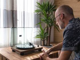 Gramofon Lenco L-30 hnědý

 obrázek produktu 11 z 11
