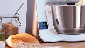 Kuchyňský robot Bosch MUM5XW00 bílý/champagne

 obrázek produktu 2 z 7