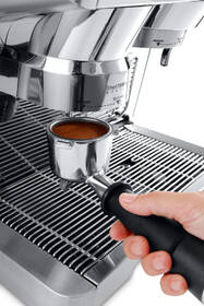 Pákový kávovar De'Longhi La Specialista PRESTIGIO EC9355.M 2.0 nerez
