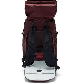 Batoh Peak Design Outdoor Backpack 45L vínový

 obrázek produktu 3 z 11