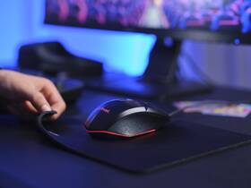 Herní set Trust GXT 792 Quadrox 4v1, klávesnice + headset + myš + podložka pod myš černá

 obrázek produktu 11 z 12