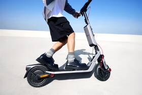 Elektrická koloběžka Segway eKickscooter Ninebot E3 E antracitová

 obrázek produktu 30 z 31
