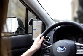 Držák na mobil Rokform Windshield na okno černý

 obrázek produktu 1 z 5