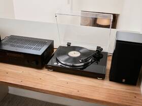 Gramofon Yamaha TT-S303 černý

 obrázek produktu 7 z 7