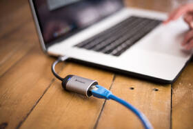Síťová karta Verbatim USB-C/RJ45 šedá

 obrázek produktu 5 z 6