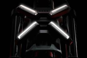 Elektrická koloběžka Segway ZT3 Pro E antracitová barva
