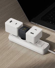 Nabíječka do sítě Baseus Palm 20W 1xUSB-A 1xUSB-C PD QC 3.0 černá

 obrázek produktu 5 z 13