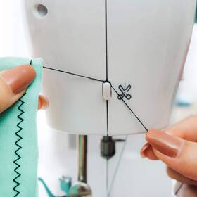 Šicí stroj Solac SW8220 Coton 12.0 bílý

 obrázek produktu 7 z 9