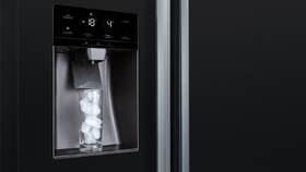 Americká lednice Bosch KAD93VBFP černá barva
