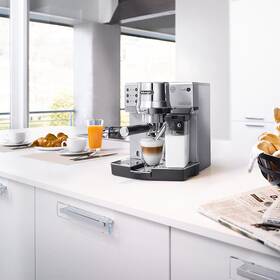 Pákový kávovar De'Longhi EC860.M stříbrné

 obrázek produktu 11 z 11