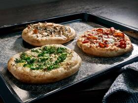 Plech Bosch HEZ631070 antracitová barva
