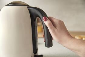 Rychlovarná konvice RUSSELL HOBBS 28510-70 Colours Plus Jasmine krémová

 obrázek produktu 9 z 16